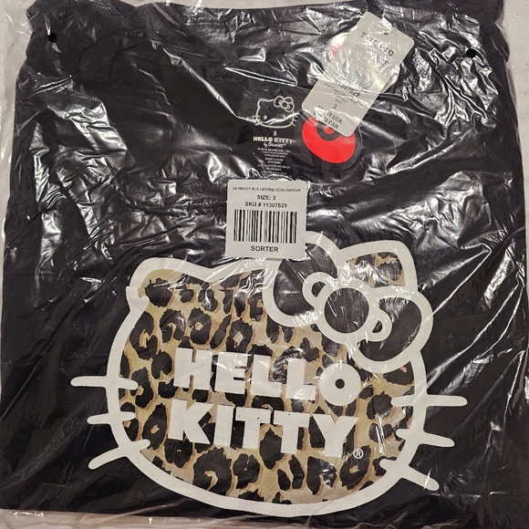 Torrid Hello Kitty black leopard icon sweatshirt - Picture 2 of 5